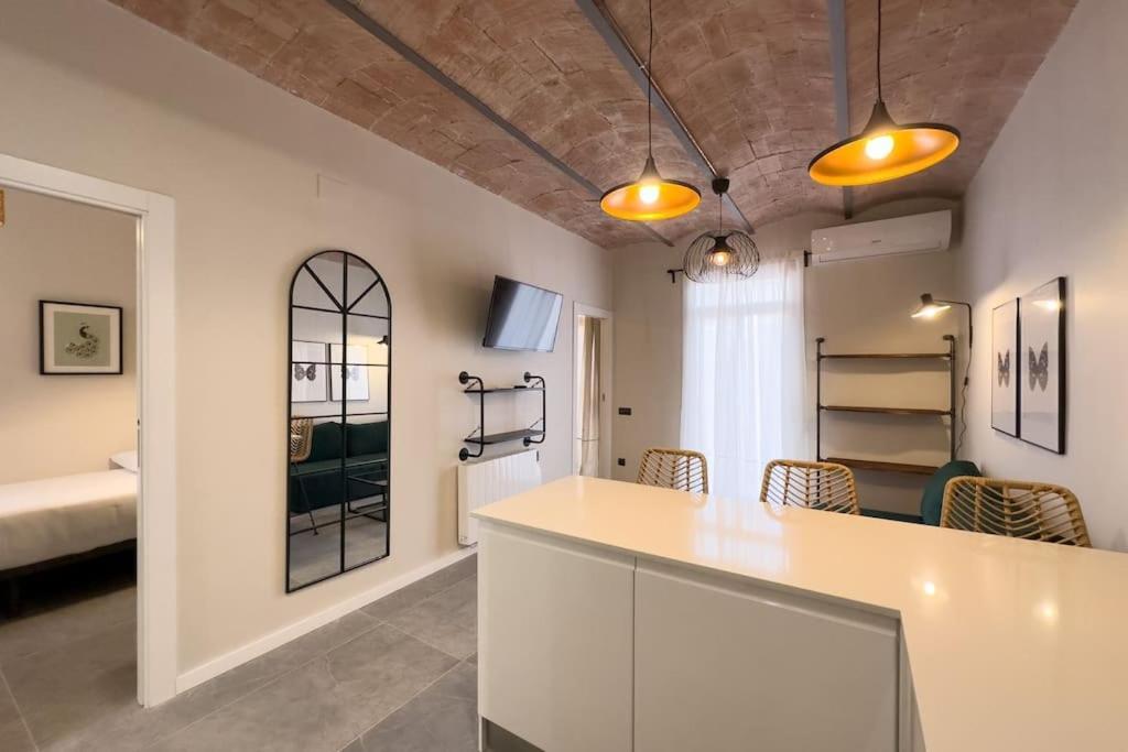 Bebarceloner Sants Apartments - 2 Bedrooms Exterior foto
