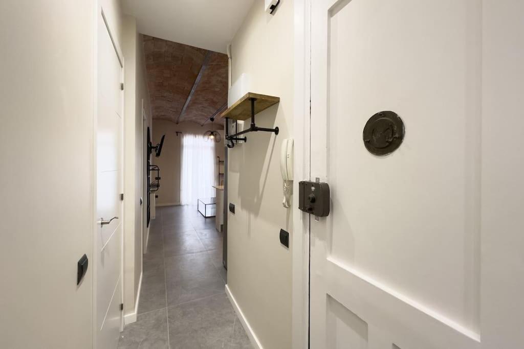 Bebarceloner Sants Apartments - 2 Bedrooms Exterior foto